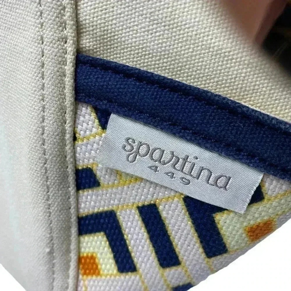 Spartina 449 Lux linen square tote bag, casual elegance - Picture 5 of 10